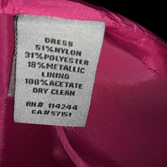 COPY - Eliza J Beautiful Metallic Thread Dress With Pink Lining - Picture 7 of 8